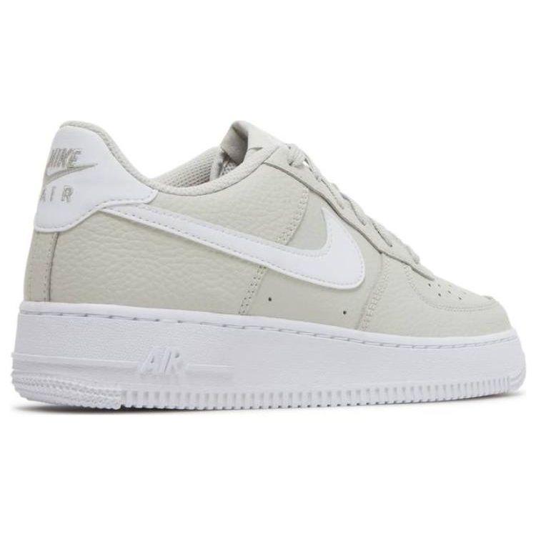 Nike Детские кроссовки Air Force 1 GS Light Bone белые CT3839-001
