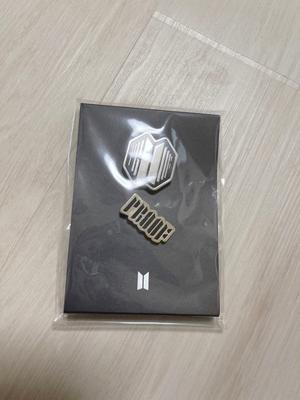 [Б/У] Значок BTS PROOF