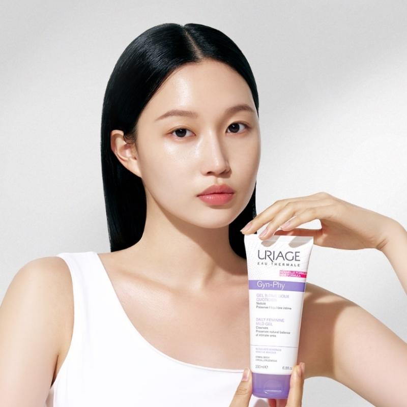 Uriage Dermal Mild Gel 4 типа на выбор 1 отдельная упаковка 200 мл + бесплатный дермальный спрей 