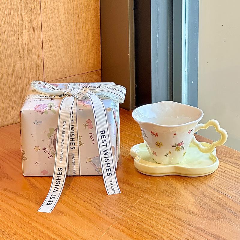 Подарок на день рождения для девочек, цветы высокой ценности, кофейные чашки, подарочные коробки, керамические чашки и блюдца, послеобеденный чай, стаканы для воды, сувениры