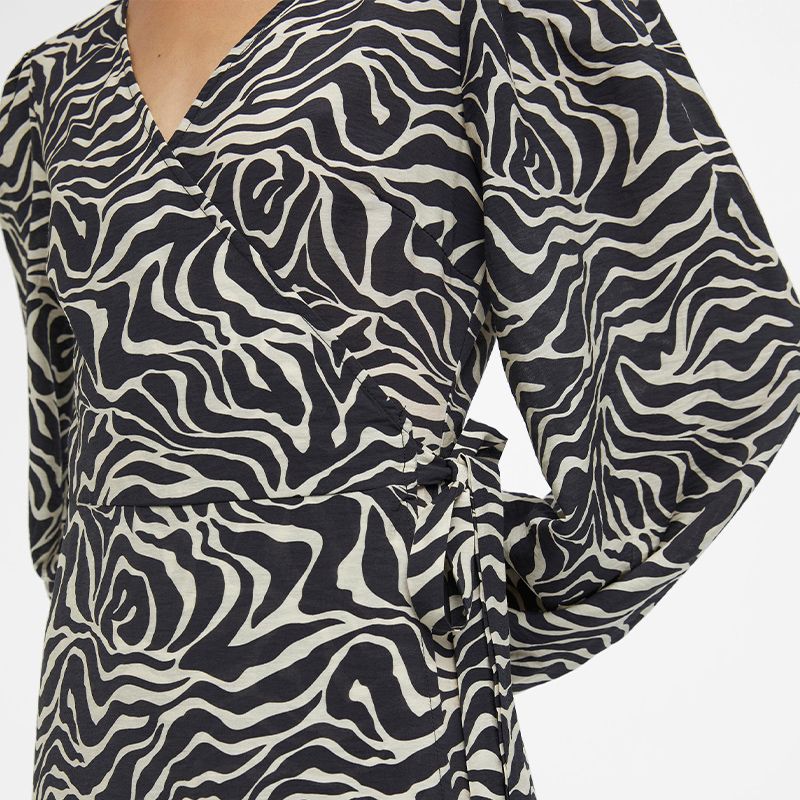 Платье с V-образным вырезом и объемными рукавами с рисунком Женщина OBJECT