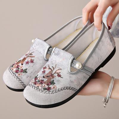 Женская обувь с мягкой подошвой не утомляет ноги. Летняя новая удобная и универсальная обувь Hanfu, дышащая. Старая Пекинская материнская ткань