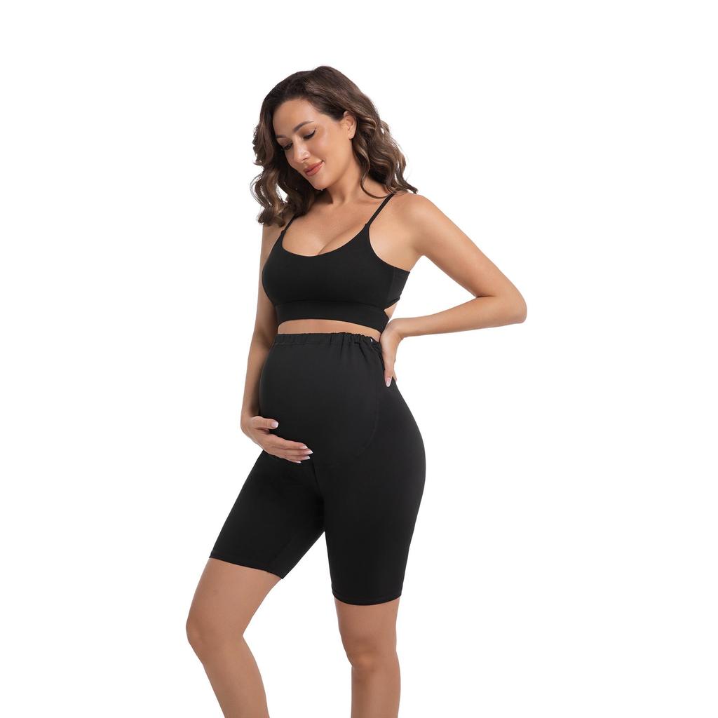 Шорты для йоги из высокоэластичной ткани для беременных — удобная посадка, незаменимы для тренировок во время беременности, мягко поддерживают маму и ребенка!