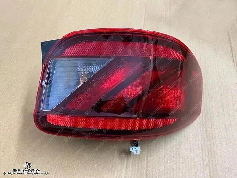 Задний фонарь для HYUNDAI VENUE - 92402-K3000 - Hyundai / Kia - Правая сторона