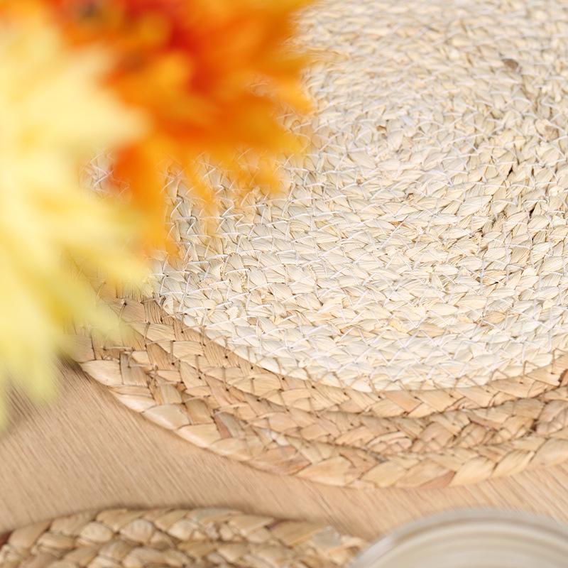Special for natural color heat insulation mats, Japanese-style environmentally friendly corn husk placemats, bowl mats, water hyacinth pot mats