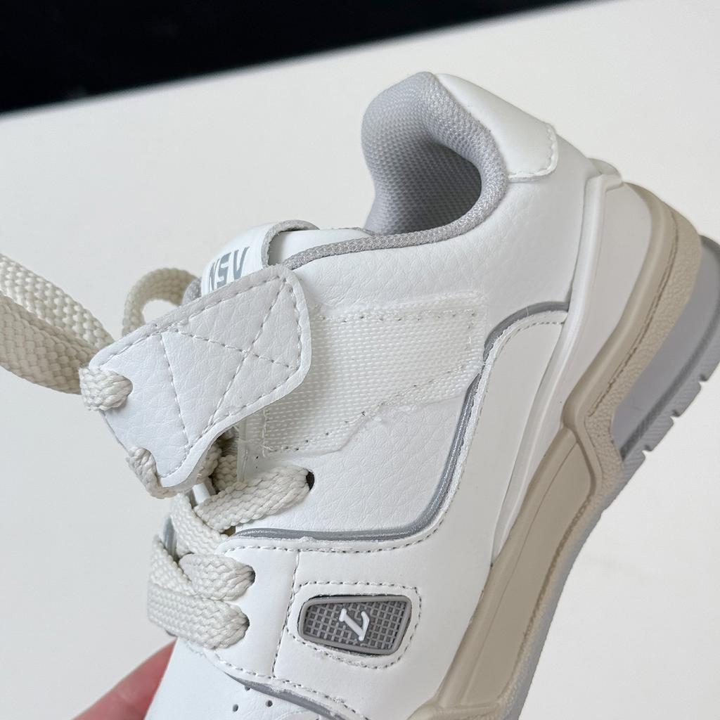 Children's Little White Shoes 2025 Spring and Autumn Classmate Fashion Versatile Boys' Board Shoes Medium and Older Children's Girls' Casual Shoes