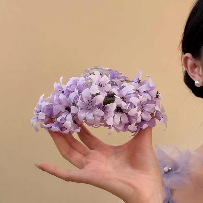 Solid Color Acrylic Hair Claw with Floral Design Perfect for Beach Vacations