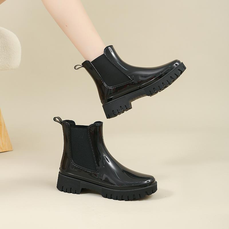Женские дождевые туфли для взрослых нового стиля: Водонепроницаемые ботинки, Стильные для ношения на открытом воздухе, Резиновые ботинки, Короткие резиновые сапоги