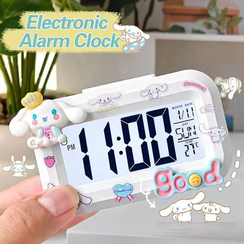 Светодиодные цифровые часы Hello Kitty Melody, Будильник Kuromi с ночником, Настольные часы, Украшения для рабочего стола, спальни, прикроватной тумбочки, Подарок для детей
