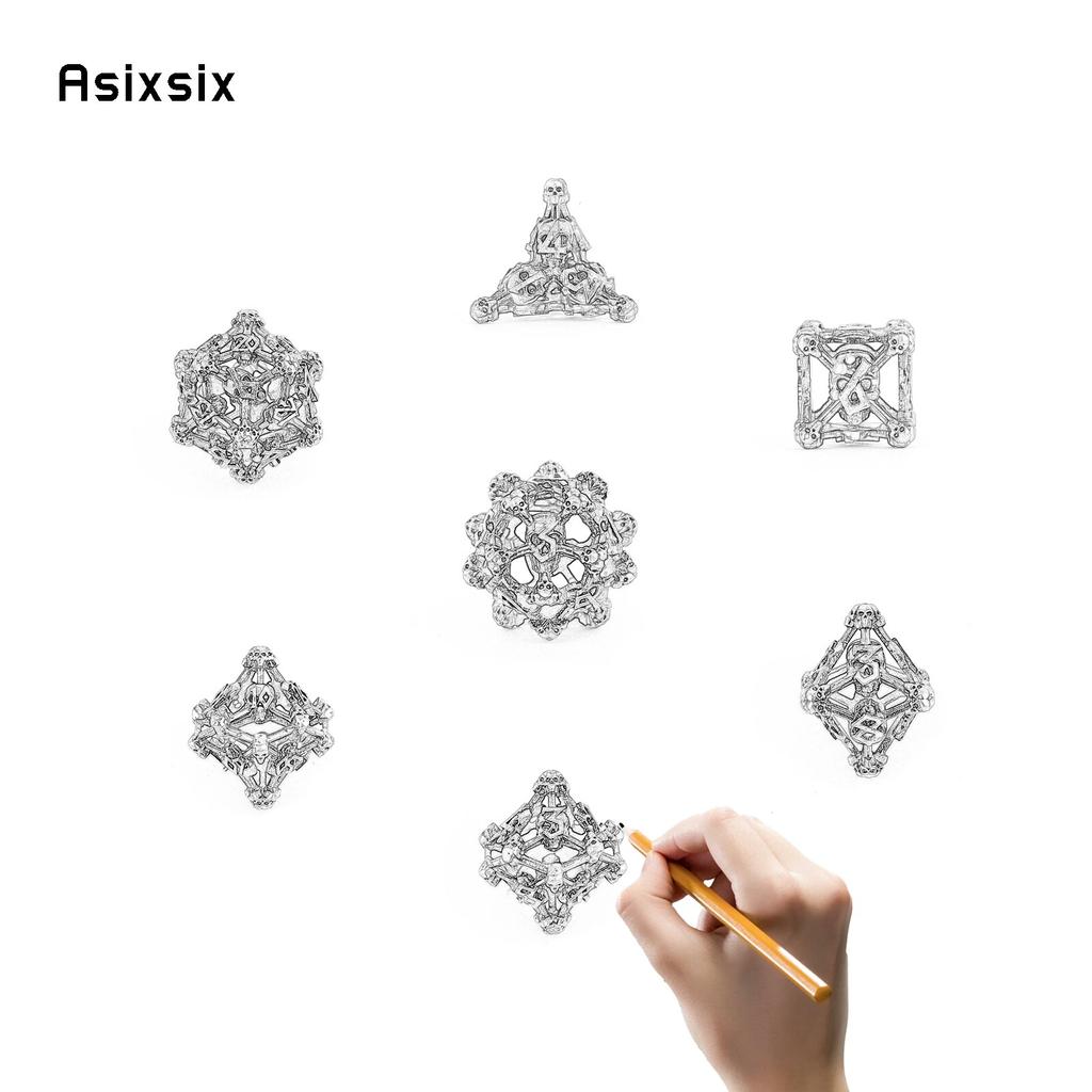 7 Pcs Silver Red Skull Head Metal Dice Hollow Metal Polyhedral Dice Set Suitable for Role-Playing RPG Board Game Card Game