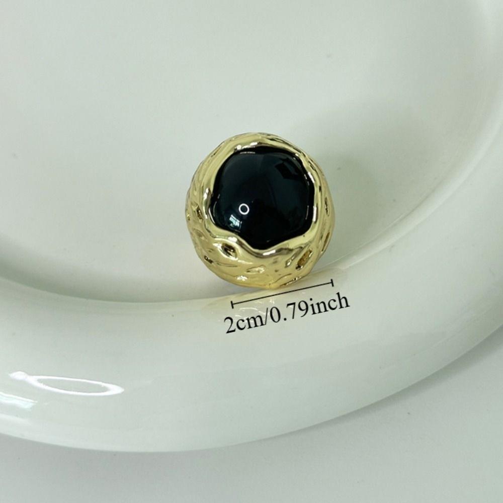 Полый дизайн Геометрическое полое кольцо Металлический материал Кольцо личности Модный аксессуар