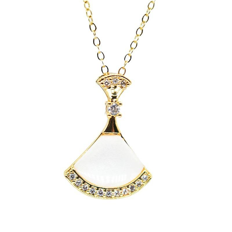 Opal Small Skirt Necklace Female Simple Style Exquisite Titanium Steel Collarbone Of The Same Style