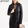 BITCED Женская кожаная куртка большого размера на флисовой подкладке с капюшоном осенне-зимнее короткое пальто теплая повседневная куртка