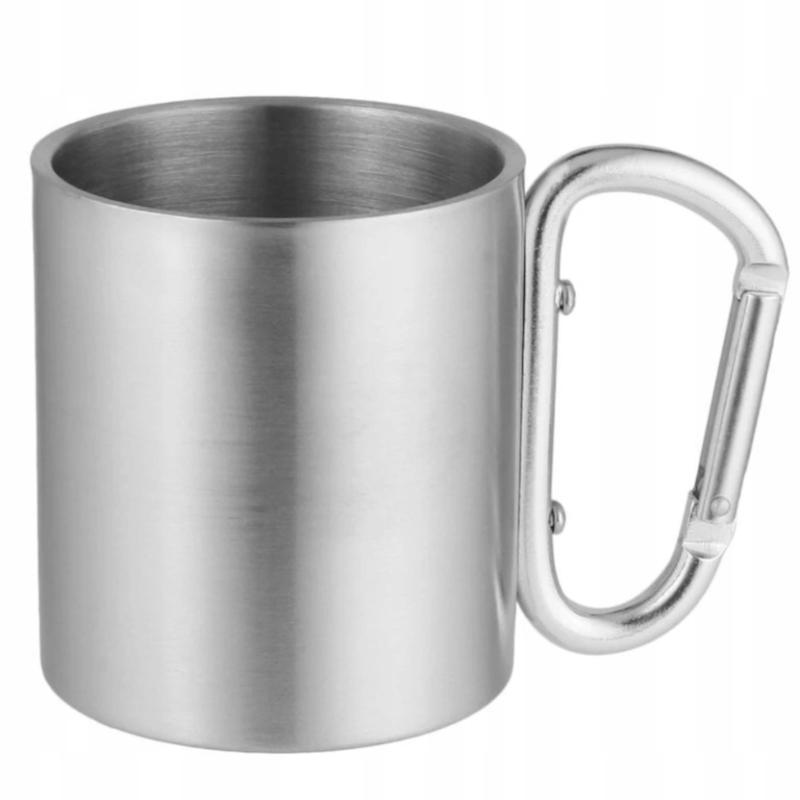 Metal travel mug with a carabiner