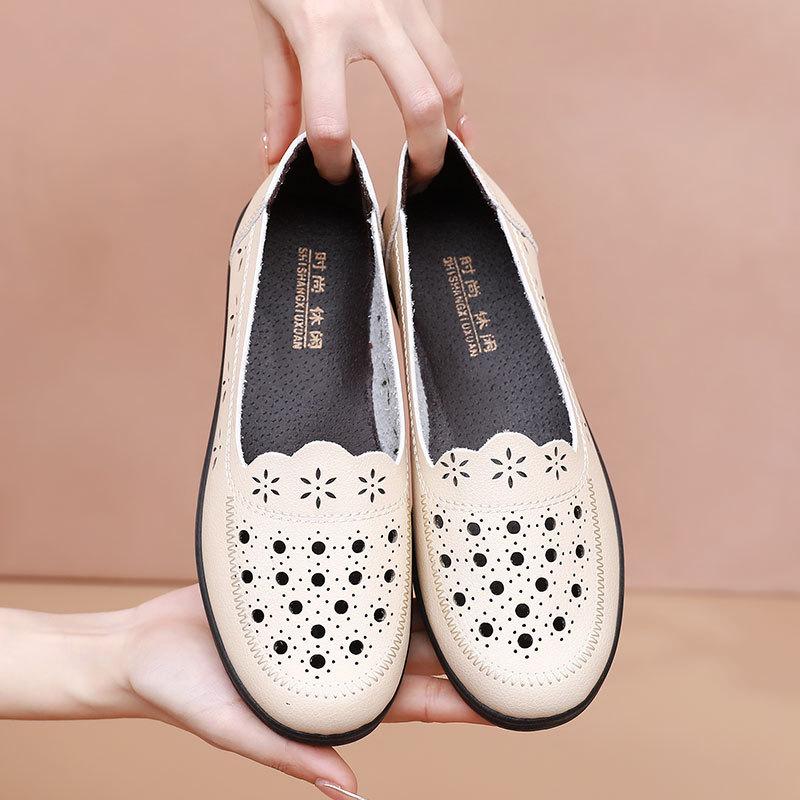Spring Shoes, Sandals, Soft Soles, Comfortable Flat Soles, Hole Holes, Hollow Single Shoes, Medium and Old Women's Shoes, Elderly Leather Shoes