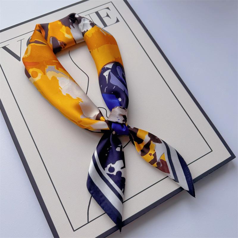 New Hundred Hundred Satin Letter Print Neckerchief 70×70 Silk Scarf Small Square Scarf High Sense of French Scarf