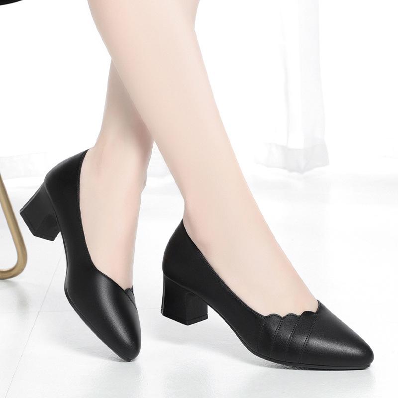 Fashion Work Mother Soft Sole Comfortable Mid-heel Single Shoes Women Thick Heel Middle-aged Non-slip Soft Leather Shoes Spring Autumn
