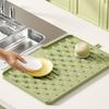 Tilted Design Silicone Drain Pad Non-Slip Water Drip Catcher Countertop Drain Tray  Hot Pots Pans