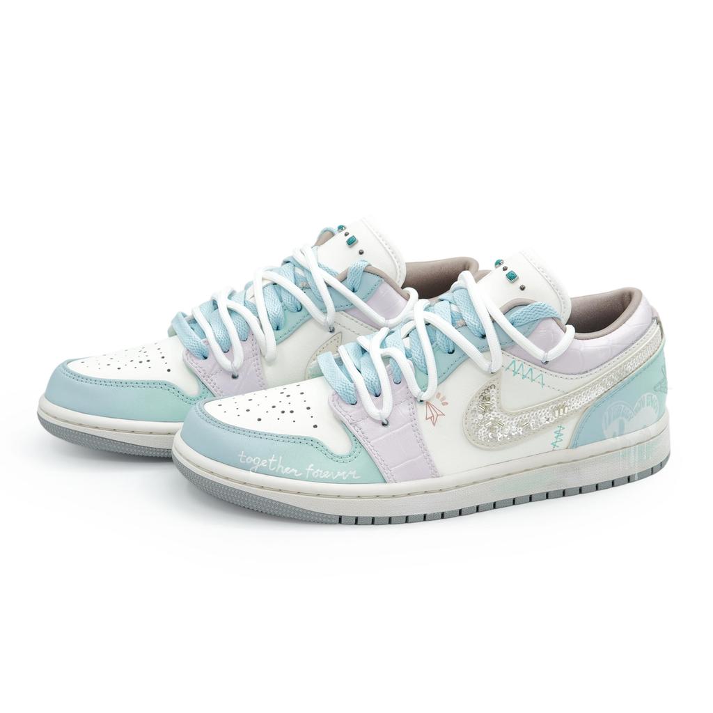 Jordan Air Jordan 1 Vintage Basketball Shoes Unisex Low top Purple/White/Blue IH7323-100(Team1189-)