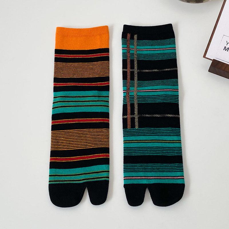 Женские разноцветные жаккардовые носки с двумя пальцами из гребенного хлопка, мягкие дышащие носки с раздельными пальцами, забавные шикарные носки таби с растениями, леопардовым принтом и полосками
