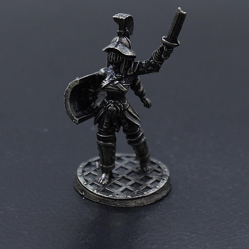 White Copper Spartan Shogun Warrior Chess Piece Ornament – Retro Soldier Toy Gift for Boys