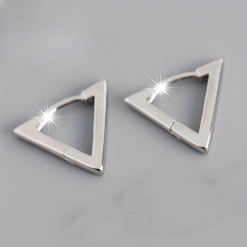 A Pair of Geometric Triangle Simple Earrings, Suitable for Daily Parties, Ideal Gift for Anniversaries/birthdays, Versatile Earrings with Temperament.