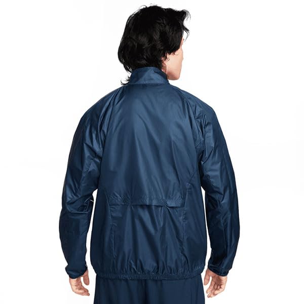 Nike Куртка мужская Track Club Running FB5516 410 Storm-FIT, темно-синяя, (Размер L)