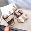 Новые сандалии для маленьких девочек, летние милые детские повседневные сандалии принцессы с бантом на плоской подошве, модные детские сандалии с открытым носком и мягкой подошвой