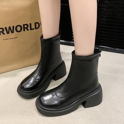 Черные британские ботинки Мартина на толстом каблуке женские 2025 осень и зима новые небольшое увеличение высоты бархатные теплые маленькие короткие ботинки