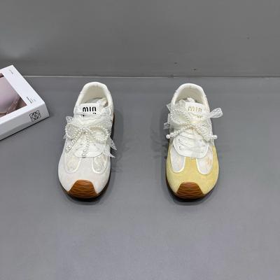 Женская обувь – Кроссовки