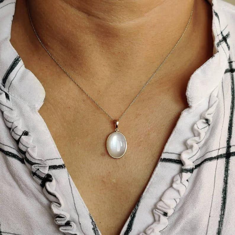 Подвеска из натурального лунного камня, подарок для нее, ювелирное изделие ручной работы, овальное изящное минималистское украшение из желтого золота 925 пробы, серебро