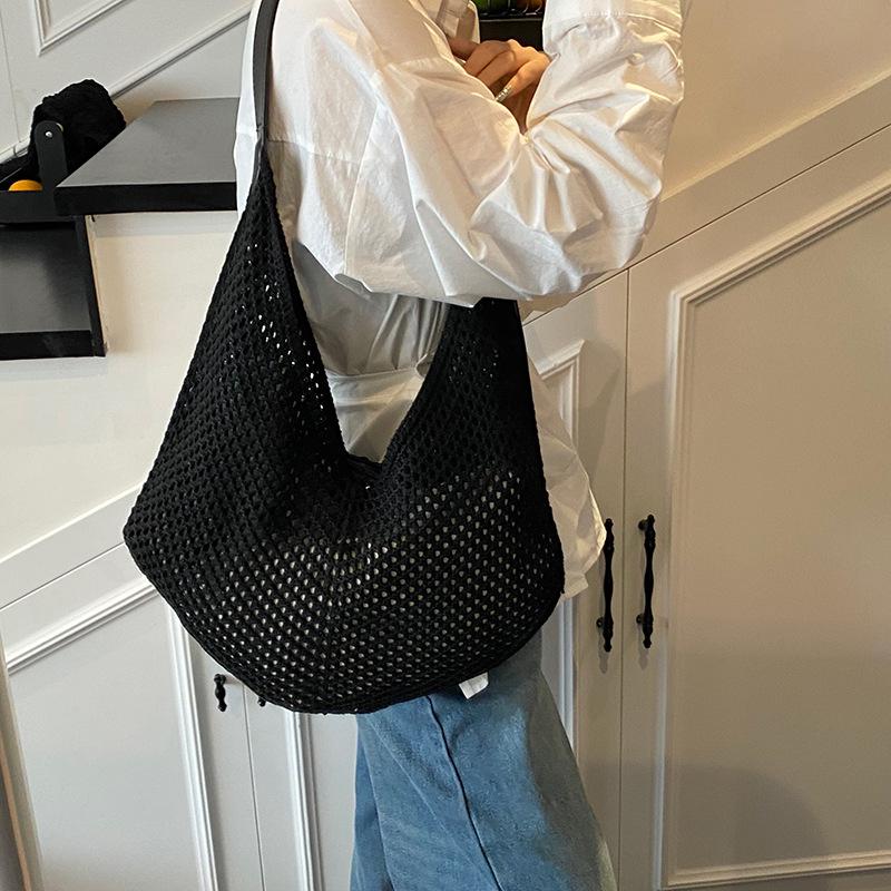 Large Capacity Bag Women's Bag New Versatile Fashion Solid Color Shoulder Bag