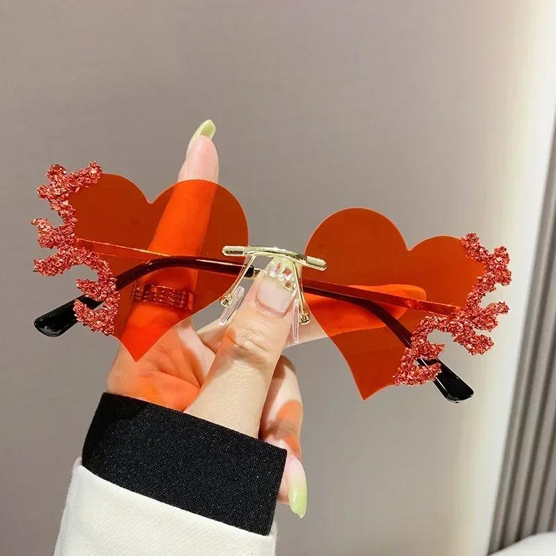 Rimless Sunglasses Women Luxury Brand Rhinestone Sun Glasses Ladies Cute Heart Shape Punk Party Eyewear