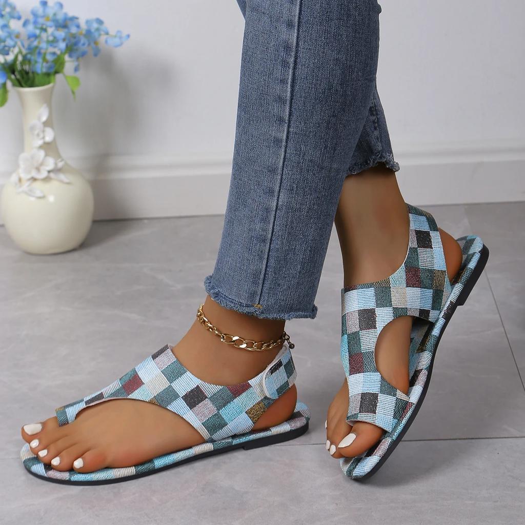 Women Flat Sandals 2024 New Summer Fashion Sexy Set Foot Beach Sandals Outdoor All-match Casual Slippers Plus Size Women Sandals