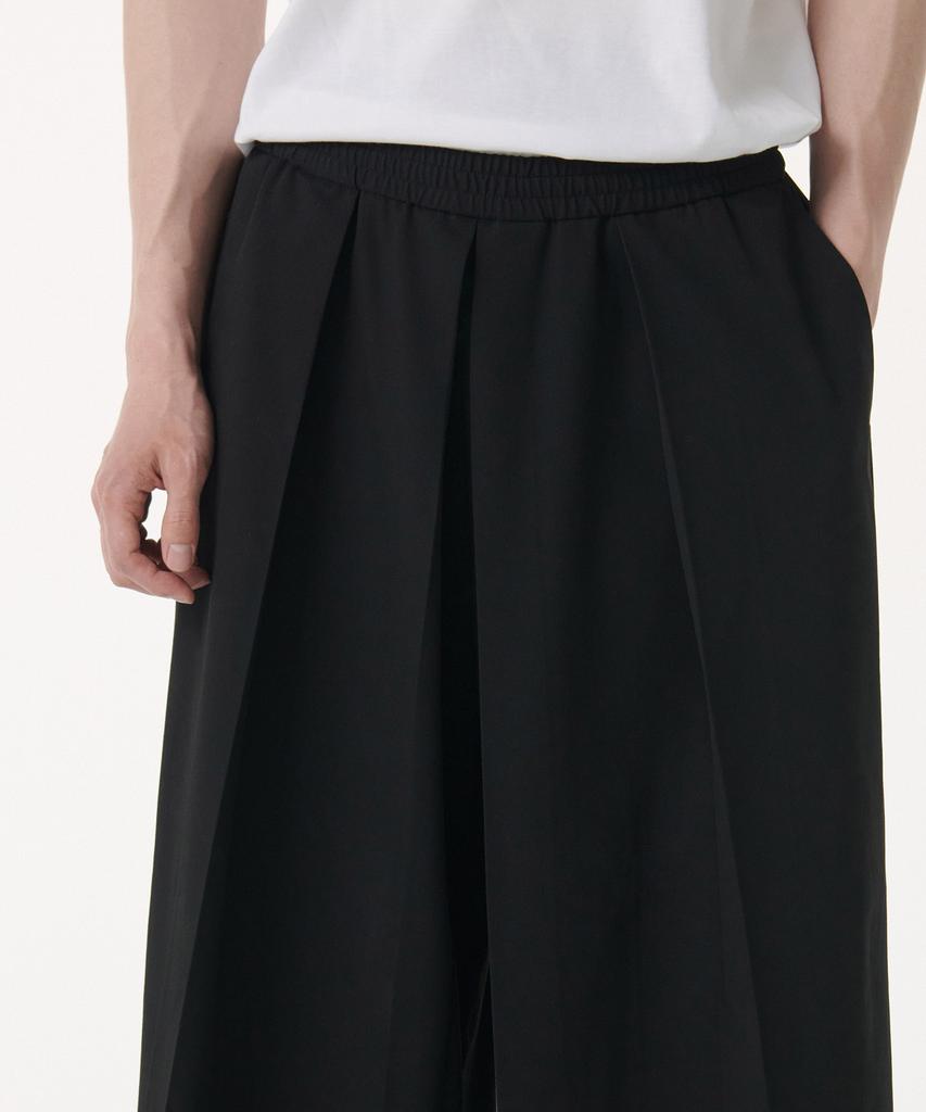 MUSINSA STANDARD Maximal Skirt Slacks [Black]