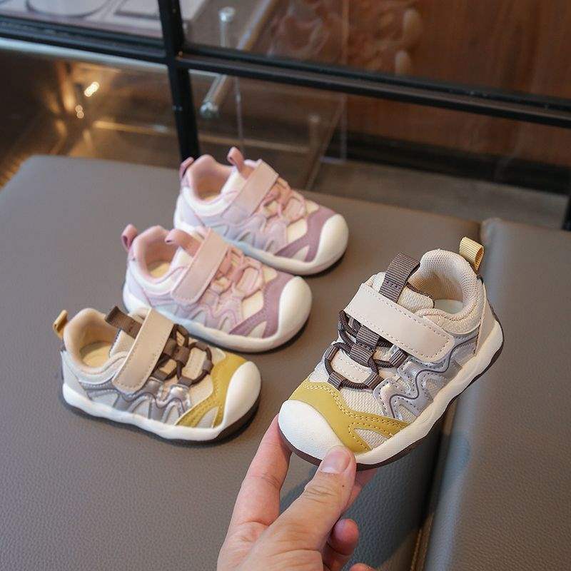 Новая обувь для малышей 2025 обувь осень мягкая подошва детская нескользящая функциональная спортивная обувь для девочек и мальчиков супермягкая