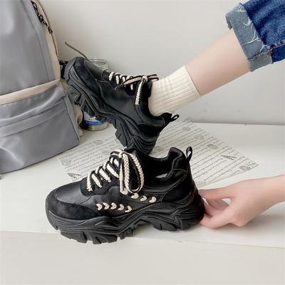 Женская обувь – Кроссовки