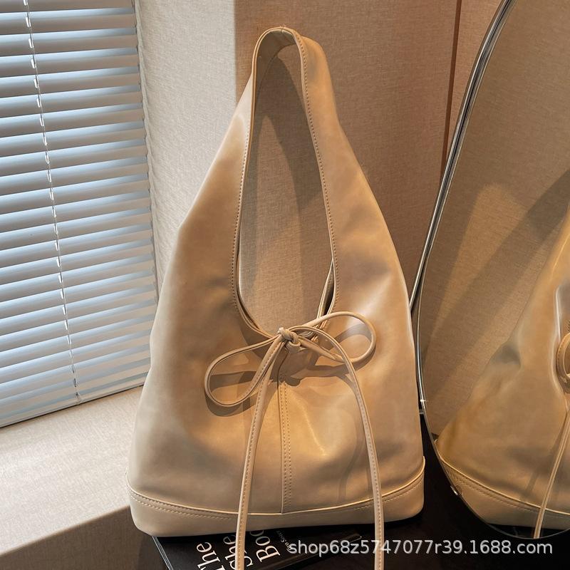 Commuter Large-capacity Bag Women 2025 New Beautiful Casual Shoulder Underarm Bag Portable Personalized Tote Bag