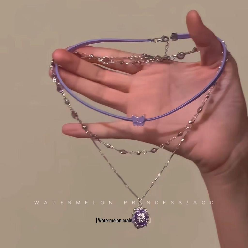 Retro Chinese Tassel Necklace: Unique Ethnic Style Women's High-End Clavicle Chain.