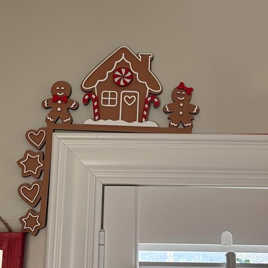 2 шт. Рождественские пряничные украшения на дверь, деревянный пряничный человечек, угловая табличка для дверной рамы, шкафа, полки, окна, стены, рождественский декор для дома, офиса, кухни