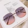 Модные женские солнцезащитные очки с градиентными линзами, квадратной формы, с металлической оправой, защита от УФ-лучей, женские солнцезащитные очки