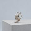 3D-печатная фигурка девушки-йога-призрака Мини-украшение для рабочего стола Компактная скульптура женщины-призрака
