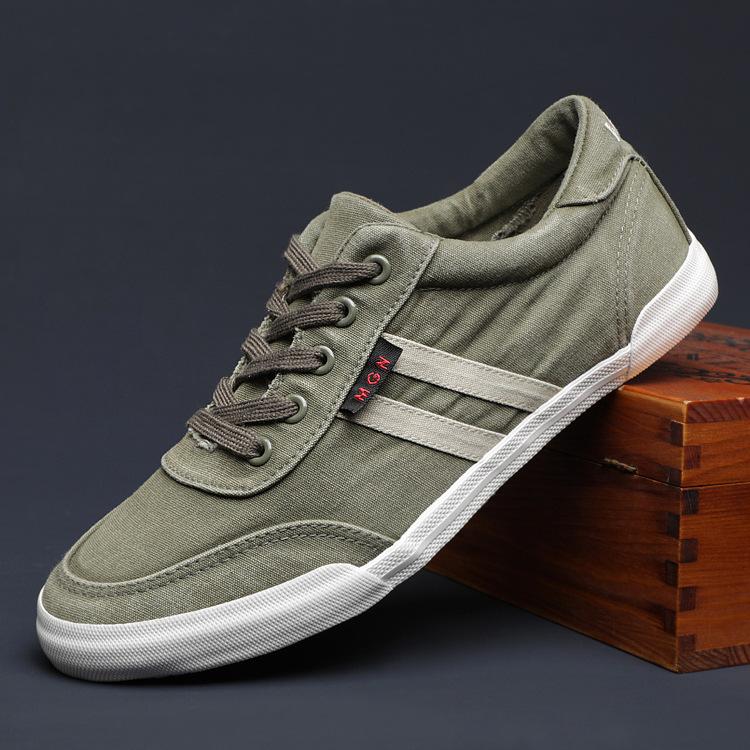 Men Retro Canvas Skate Shoes Four Seasons Breathable Soft Casual Sports Sneakers Non Slip Comfortable Chaussures Homme