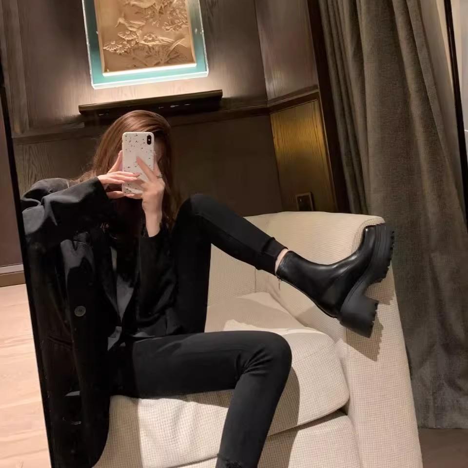 Легкие тонкие ботинки~ толстый каблук толстая подошва задняя молния сумка нога эластичные короткие ботинки женские 2025 осень и зима новые мартин тонкие ботинки