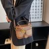 Handheld Box Bag Women's New Fashionable Versatile Shoulder Messenger Bag