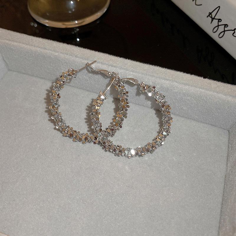 Серьги-пусеты из серебра в форме буквы C с бриллиантовыми цирконами - Геометрический дизайн в стиле легкой роскоши для изысканного, уникального темперамента.