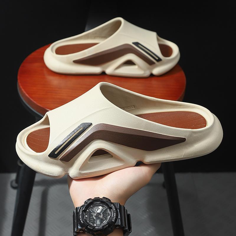 Летние мужские тапочки. Летняя обувь для отдыха. Мужская пляжная обувь. Удобная мужская обувь. Уличные мужские тапочки. Модные шлепанцы.