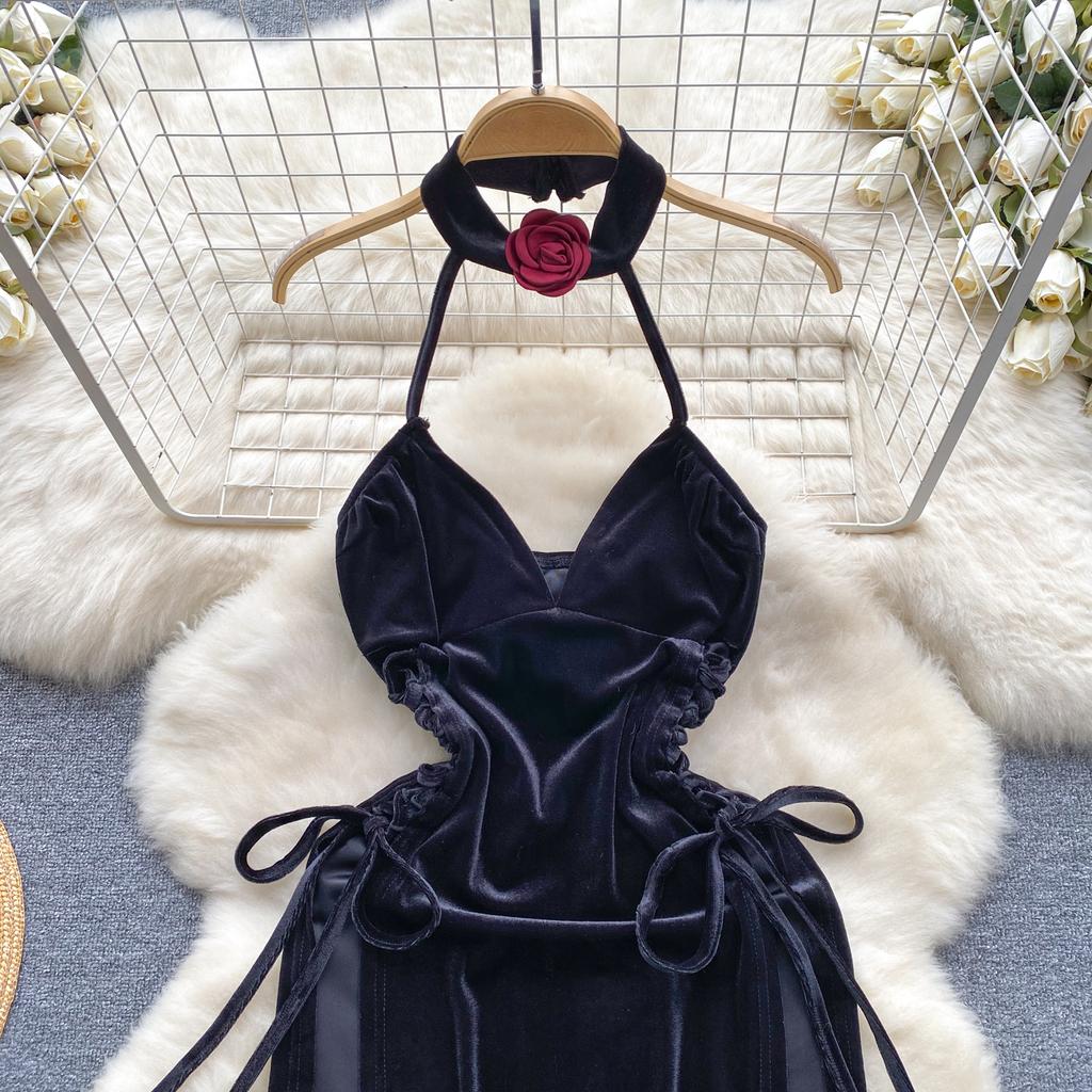 2024 Холтер Сексуальное бархатное цельное платье Женское V-образным вырезом с открытой спиной на шнуровке Slim Fit Платья Женская мода Сплит Длинное элегантное вечернее платье