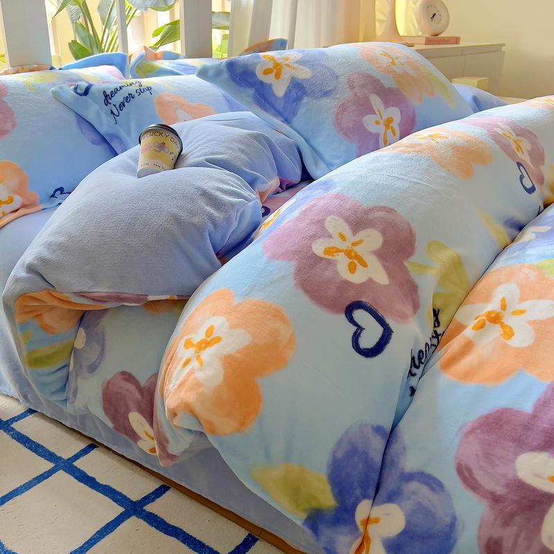 Комплект из четырех предметов из утолщенного молочного флиса, зимний теплый двухсторонний флисовый пододеяльник, флисовая простыня из трех предметов