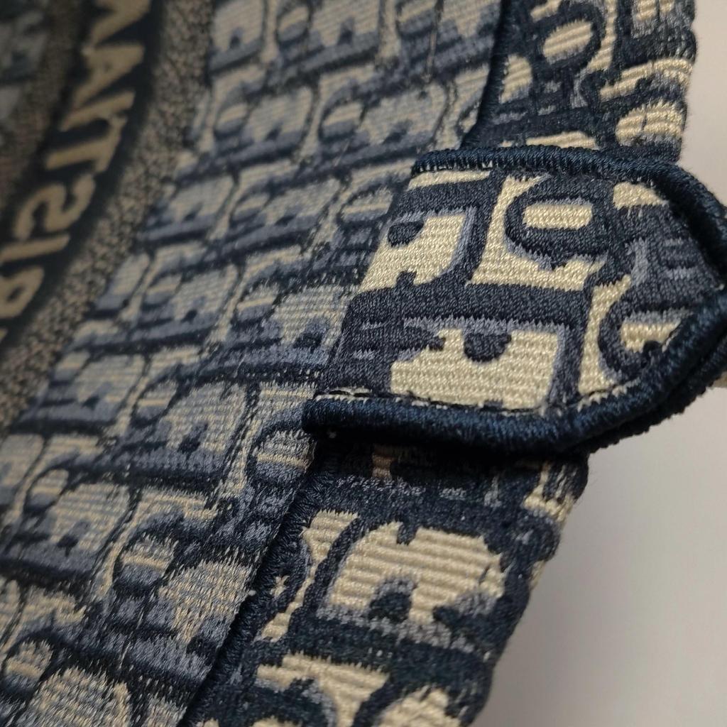 [Pre-Owned] Book Tote Hand-Embroidered Monogram Large Capacity Canvas Tote Bag - Excellent #LAKQIK